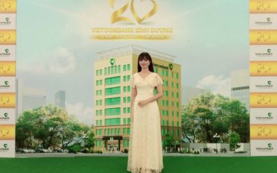 Biểu Diễn Vẽ Tranh Cát Sự Kiện 20 Năm Vietcombank Bình Dương